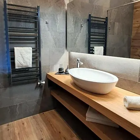 Slovensky Raj Chalet *